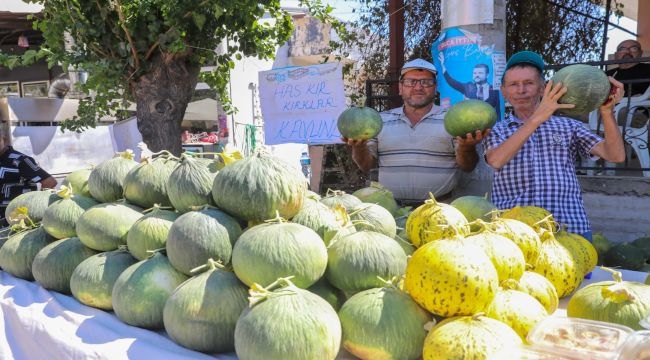 Buca'da kavun festivali coşkusu 