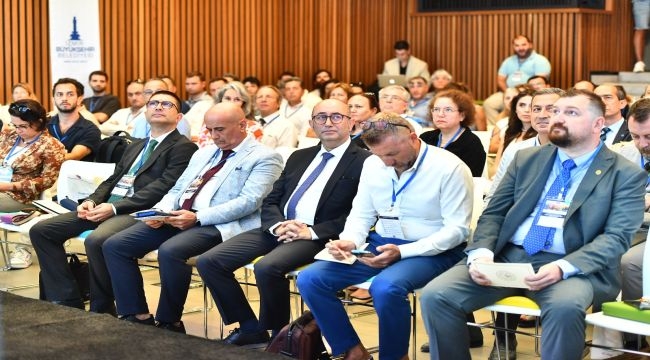 İzmir'in ulaşımdaki yol haritası çiziliyor 